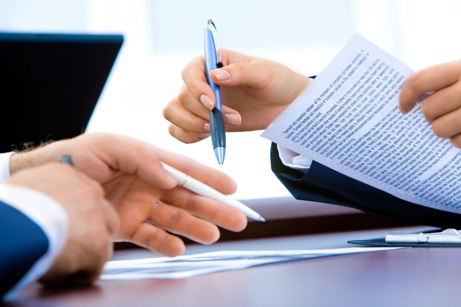 Você já ouviu falar sobre contrato de namoro?